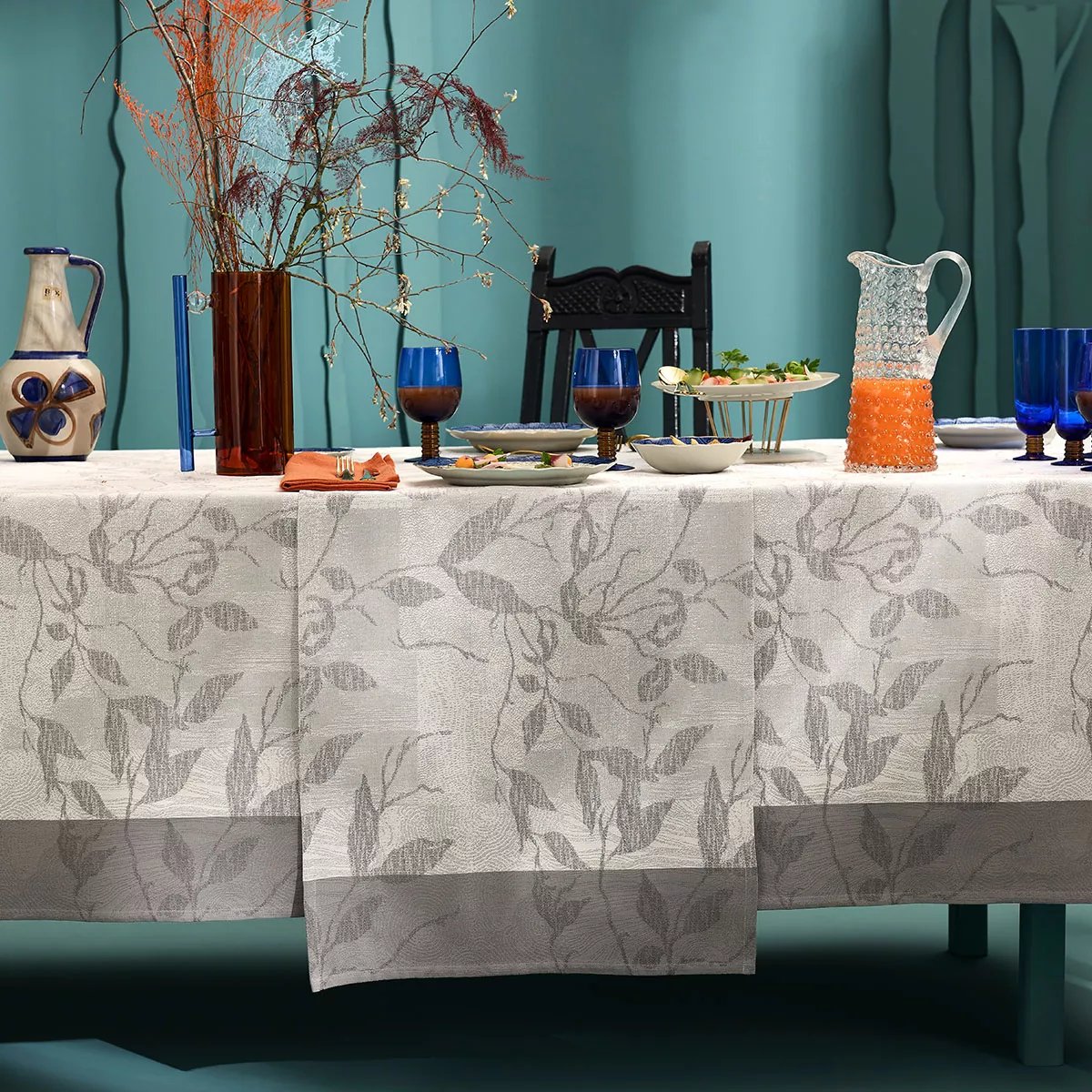 Chemin de table pur coton MILLE PRUNUS silver, GARNIER THIEBAUT