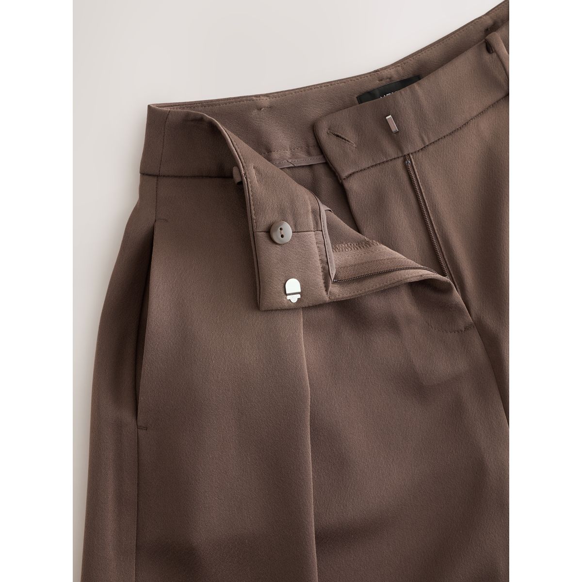 Pantalon bouffant en satin marron, NEXT