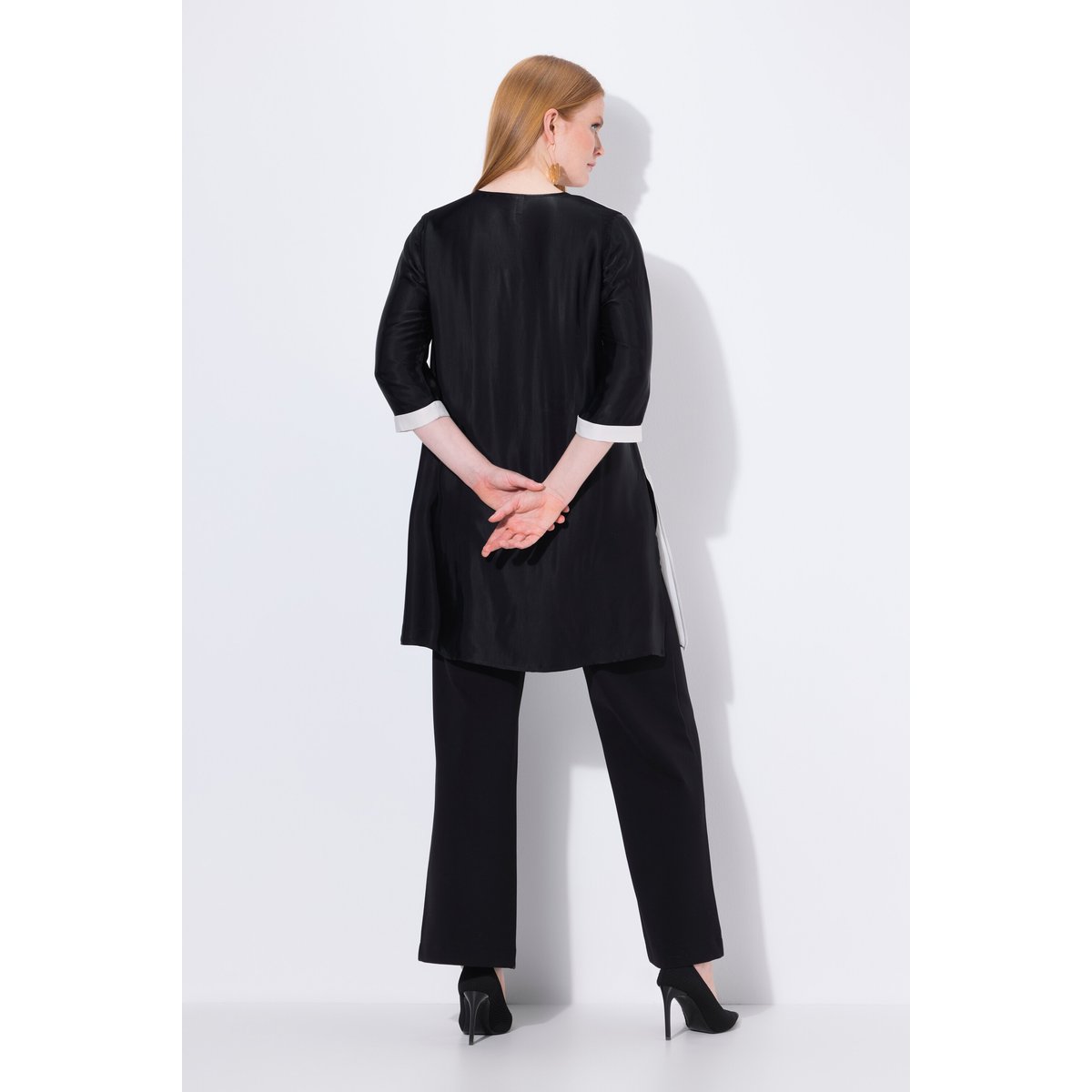 Tunique à décolleté en V et manches 3/4 noir, ULLA POPKEN