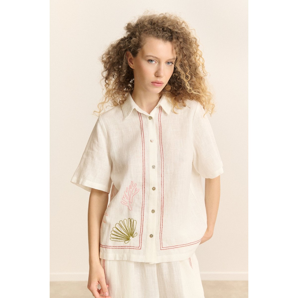 Chemise manches courtes brodée CENIE blanc, GARANCE PARIS