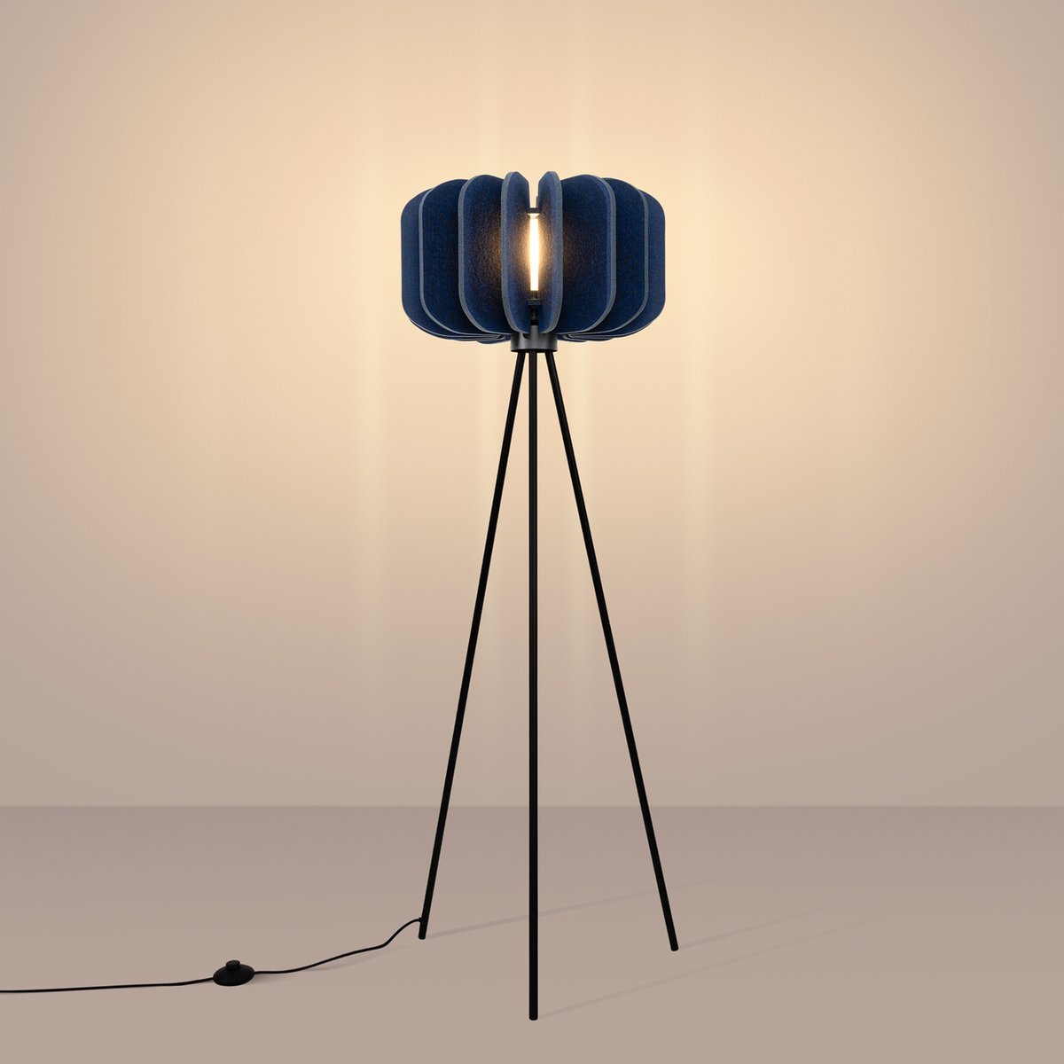 Lampadaire Feutre Bleu E27 1 Mula bleu, EDEN