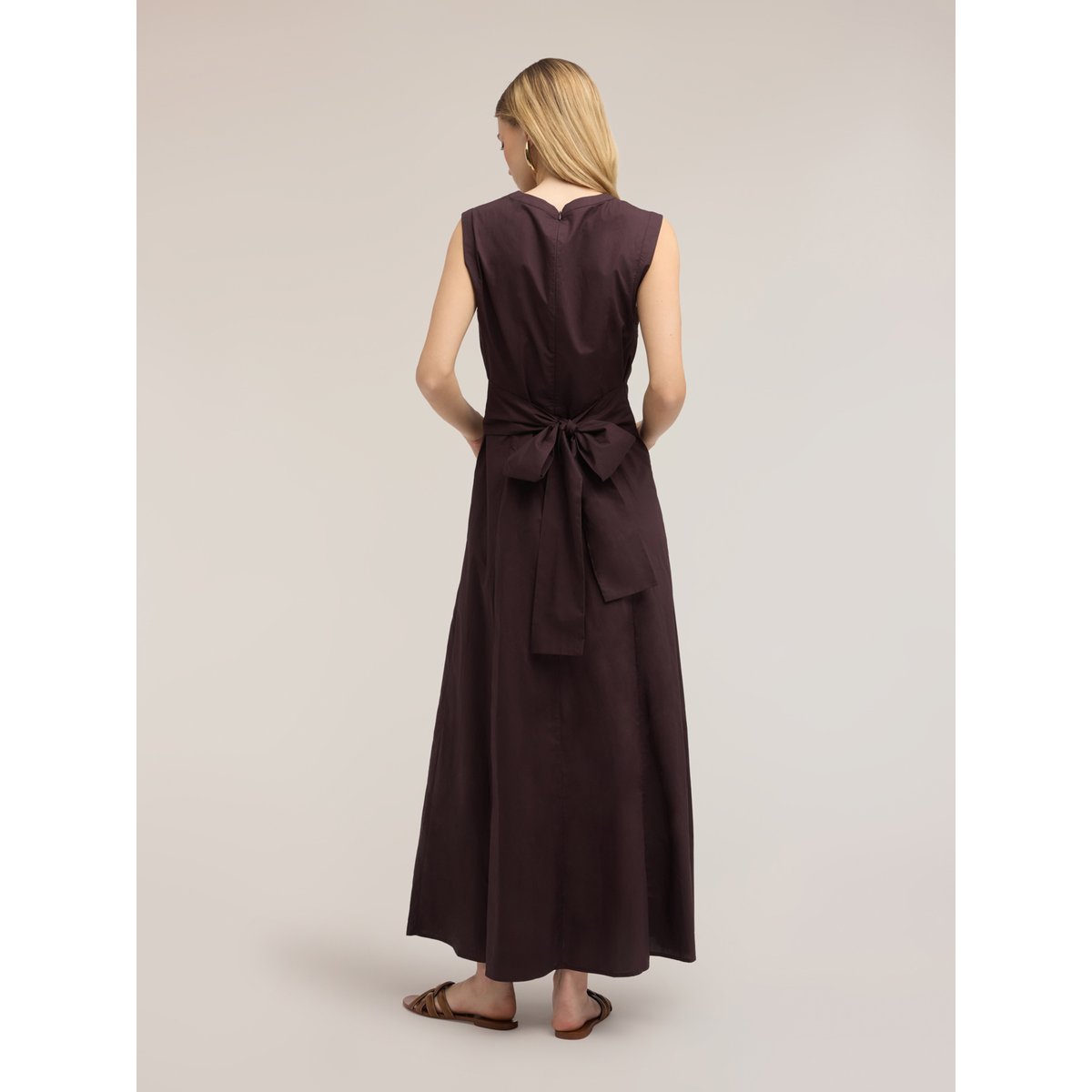 Robe ligne A marron, MOTIVI