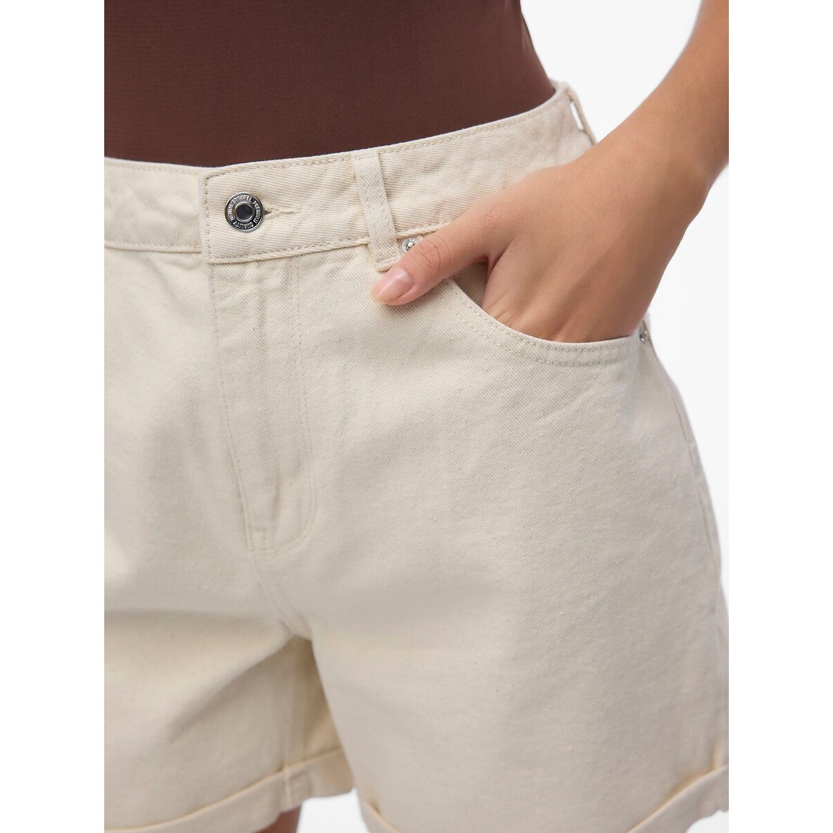 Short loose, taille haute ecru, VERO MODA