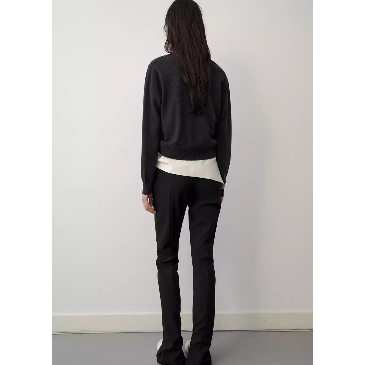 Cardigan laine col en V gris anthracite, MANGO