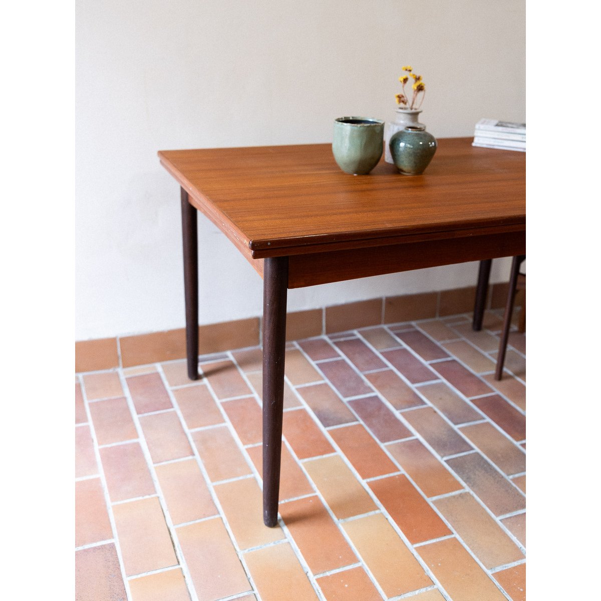 Table à manger en teck Karla N°1235 - Bon état marron, DEBONGOUT