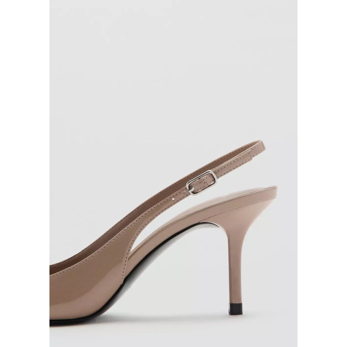 Chaussures à talon en cuir vernis nude, MANGO