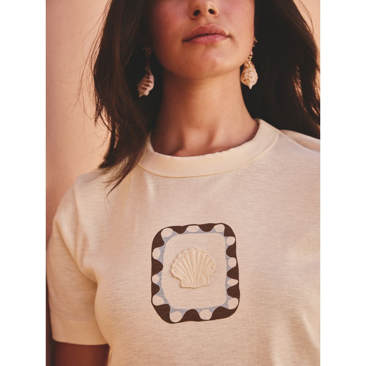 T-shirt ras du cou à motif coquillage écru, NEXT