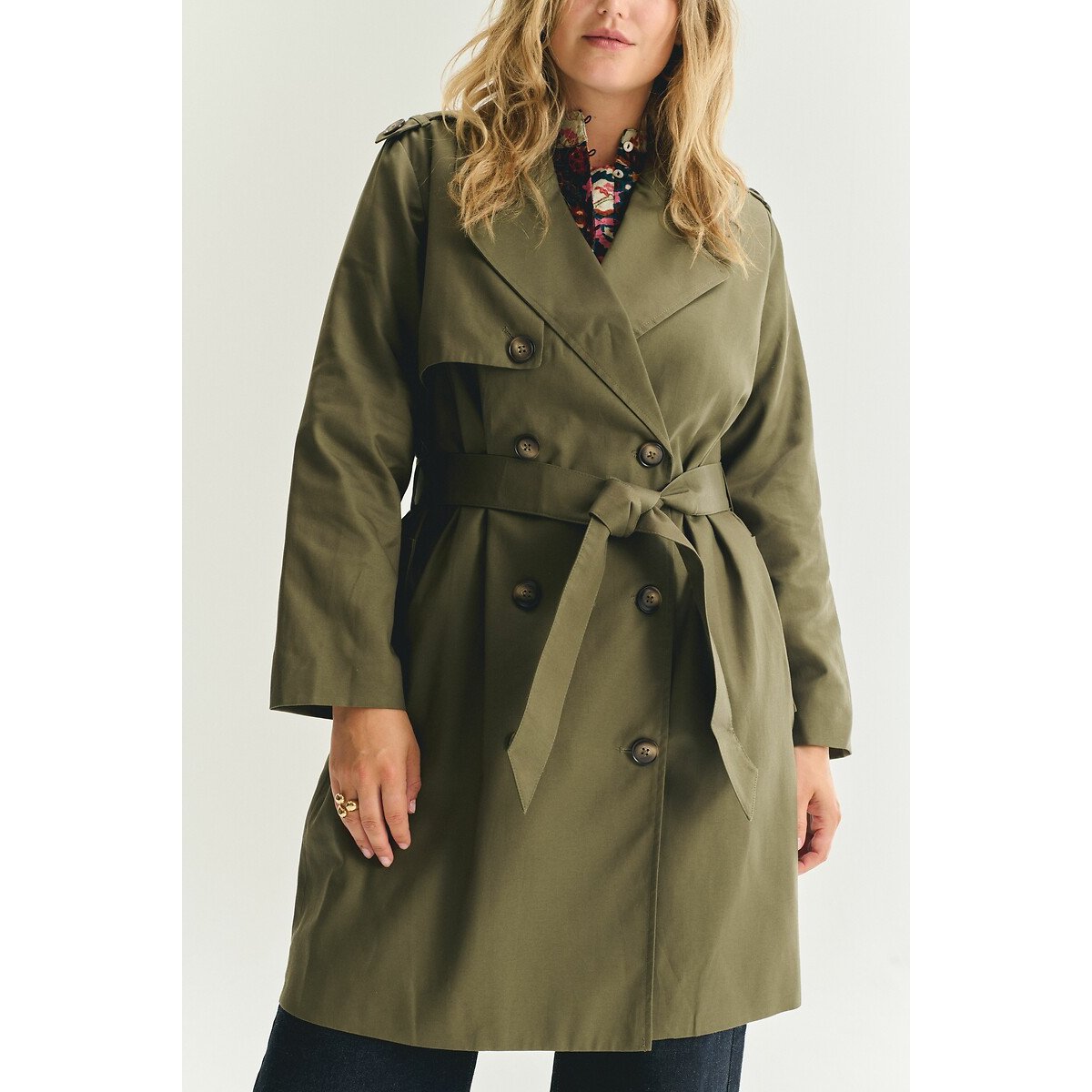 Léon Trench Coat in Cotton Mix khaki, ALMÉ