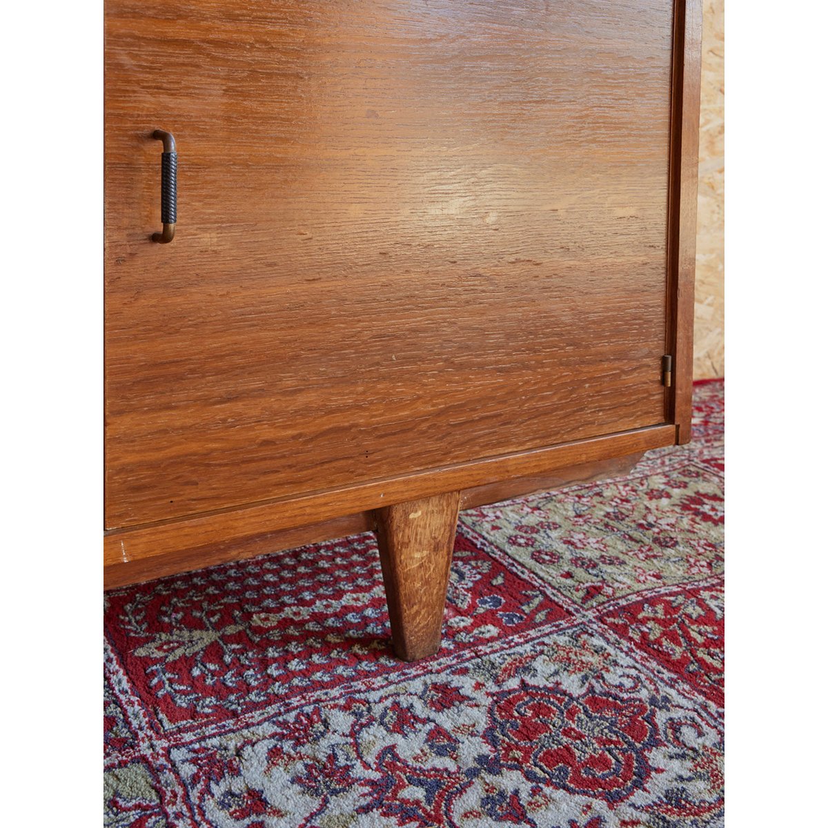 Vitrine scandinave en bois Victoria N°1253 - Bon état bois clair, DEBONGOUT