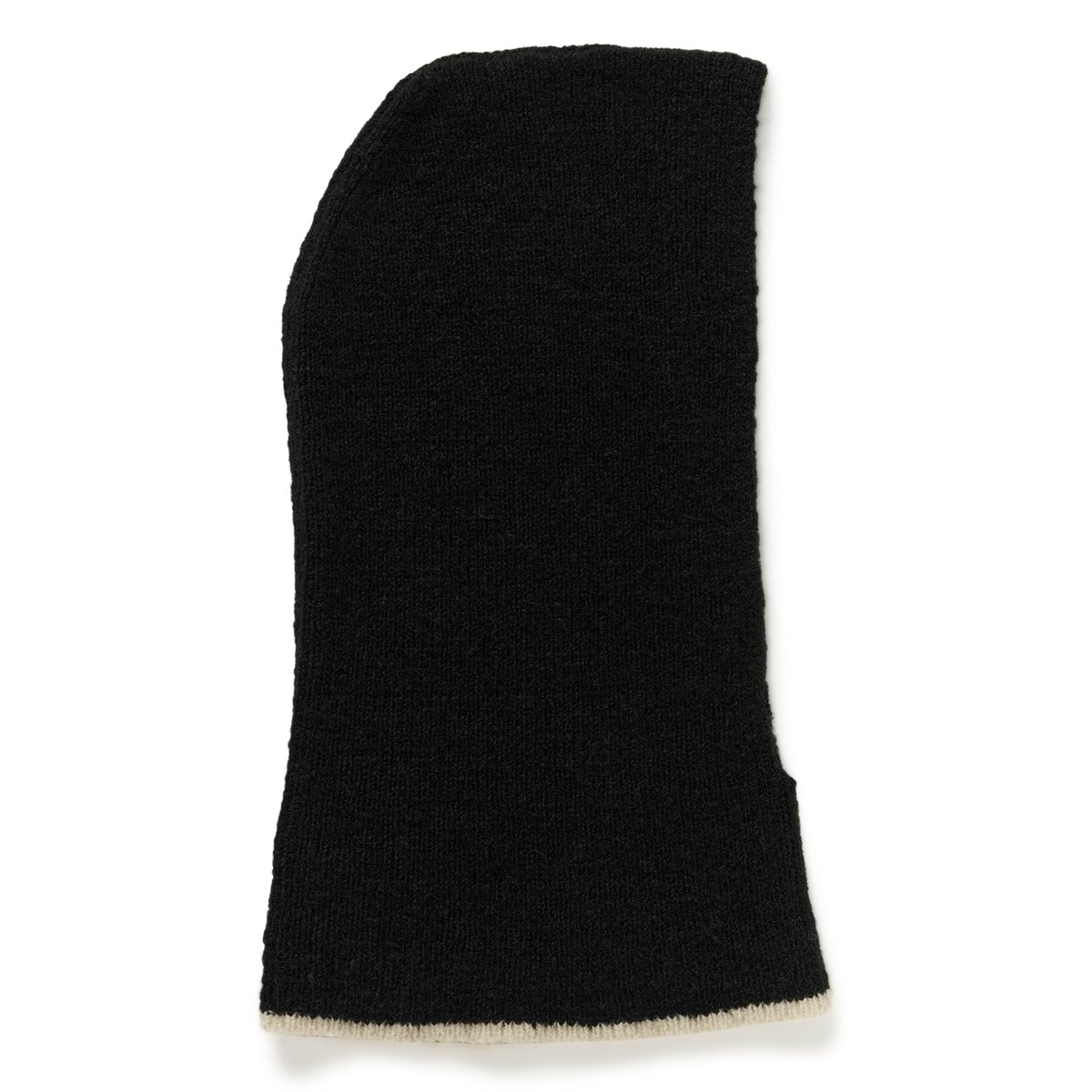 Capuche noir, SOAKED IN LUXURY