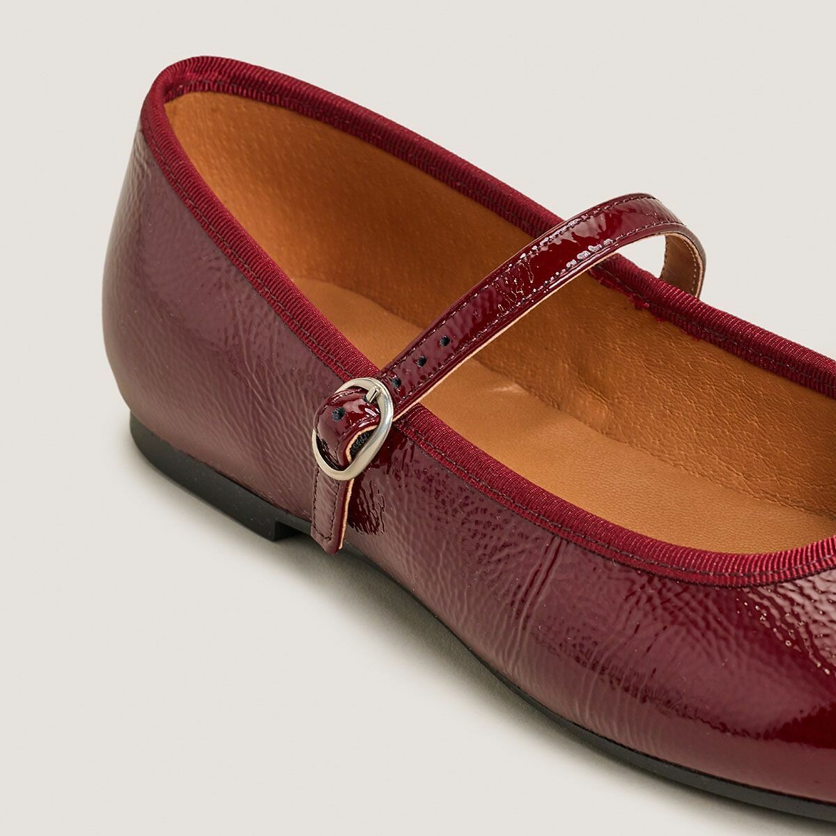 Ballerines en cuir talon plat bordeaux, JONAK
