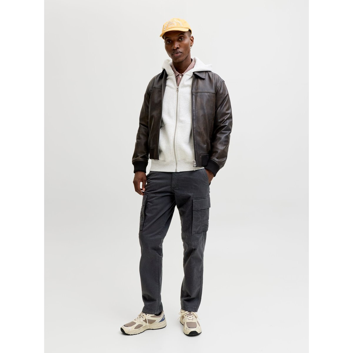 Pantalon Cargo black 1, JACK & JONES