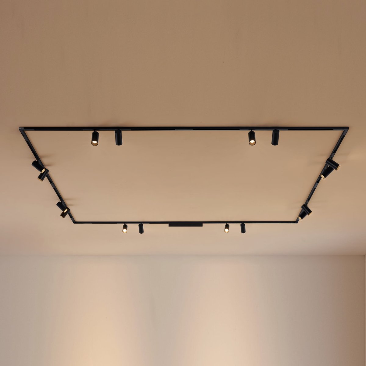 Pack rail magnétique 16 spots - LYNE noir, KOSILUM