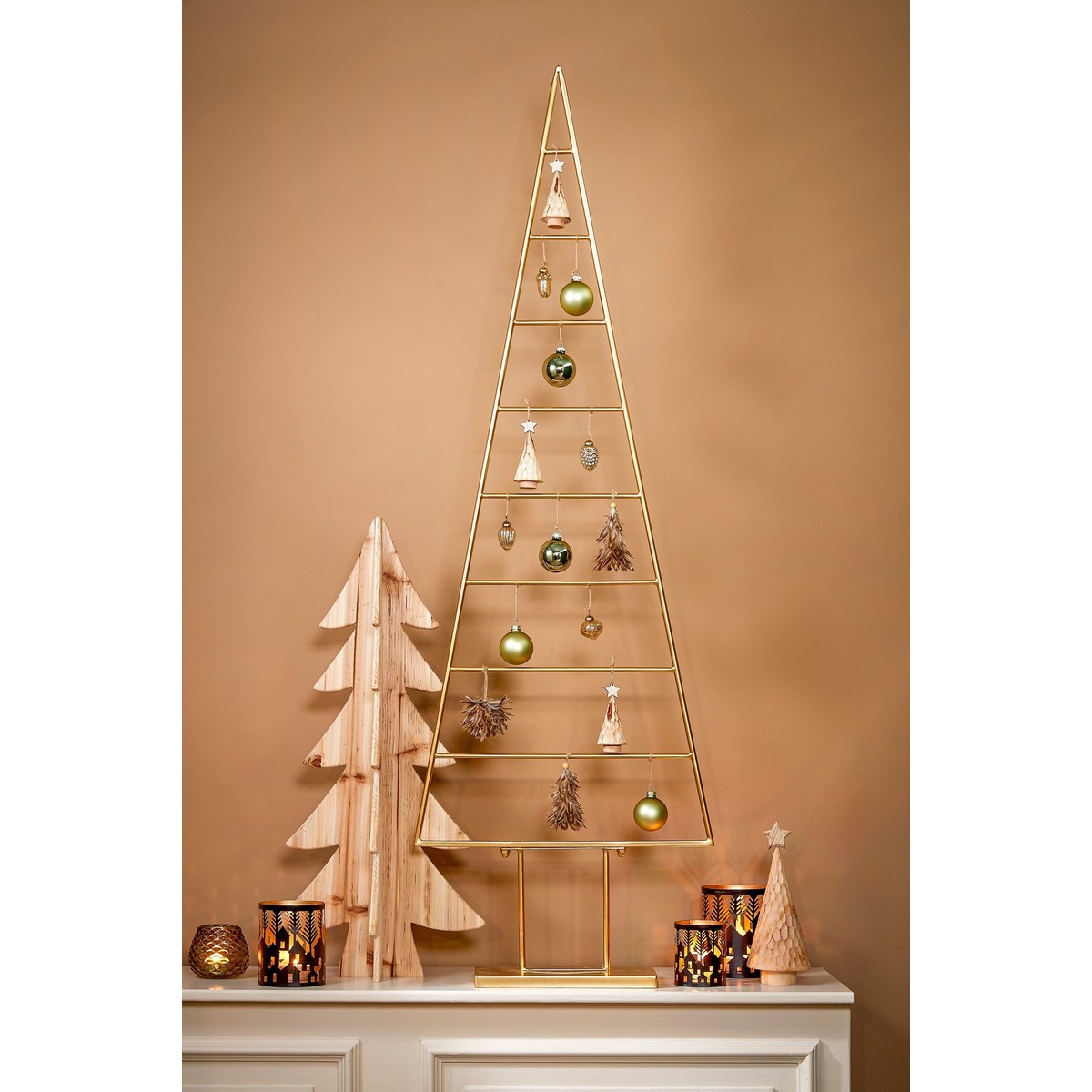 Sapin de Noël décoratif pour ornements H152 cm MERRYX or, MICA DECORATIONS