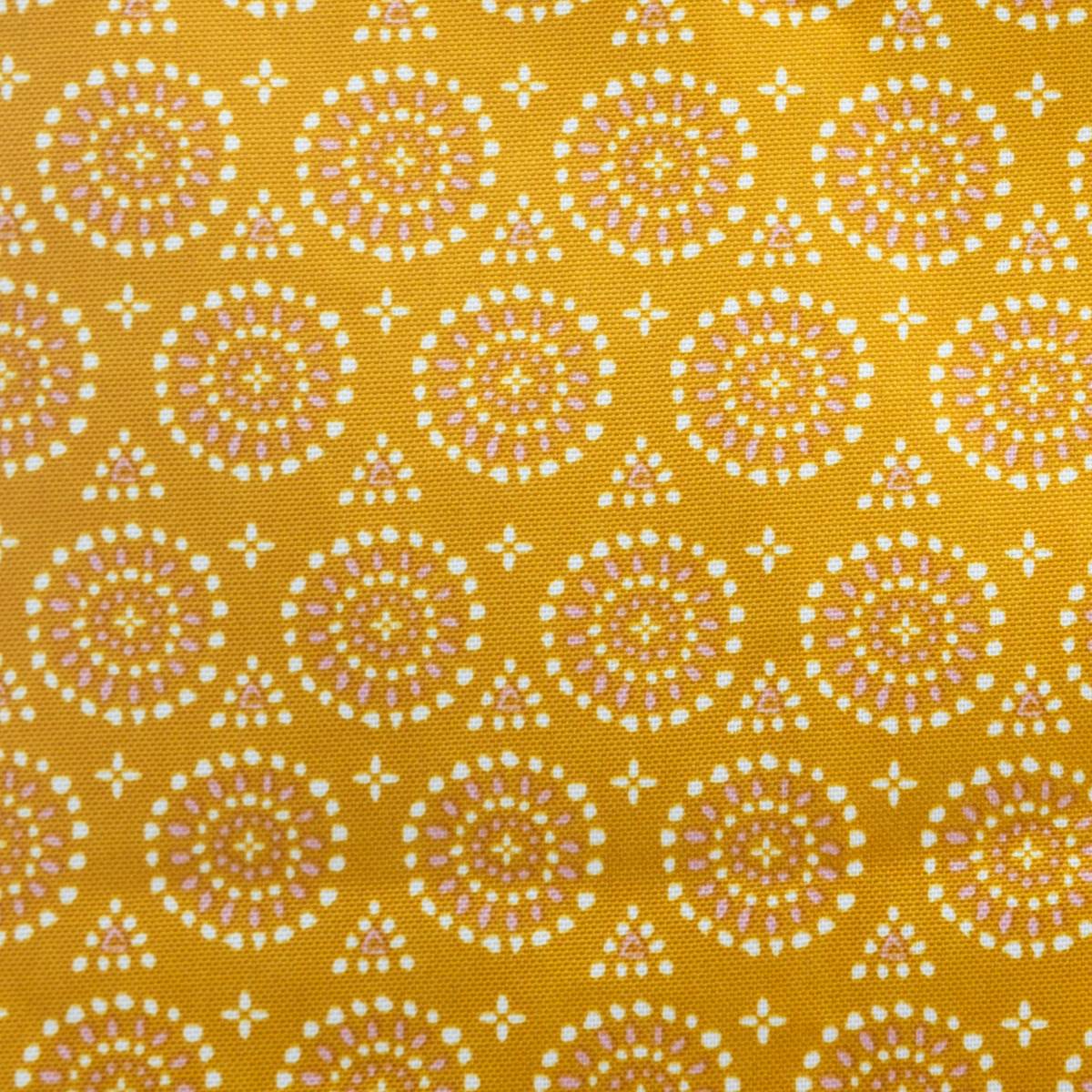 Nappe ronde anti-tâche NAJI ocre, ATMOSPHERA