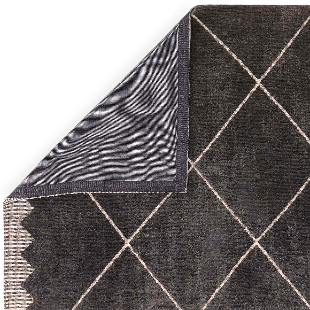 Monochrome Patterned Rug dark grey , ÉDITÉ
