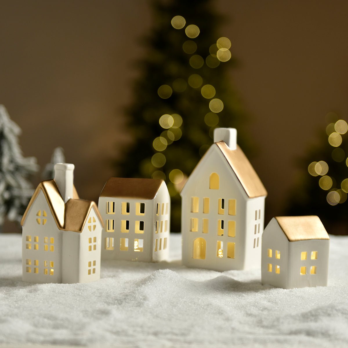 Figurine chalet de noël décorative en porcelaine H10 blanc, SIA DECO
