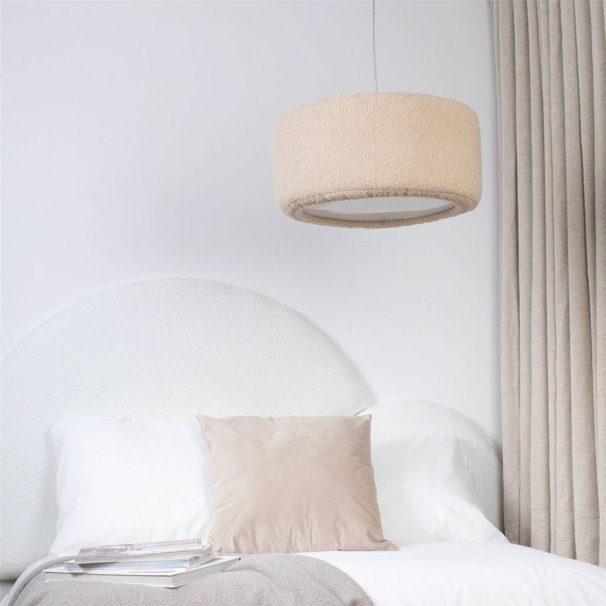 Suspension nuage en tissu peluche rond Cloud beige sable doux, BPS KONCEPT