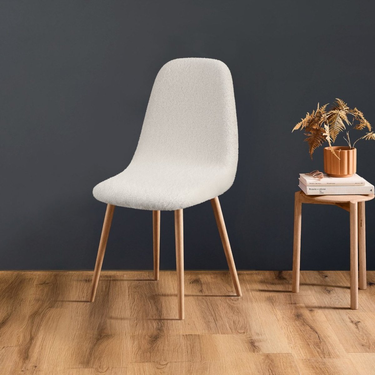 Housse de chaise scandinave extensible en bouclette blanc, DECORATIE