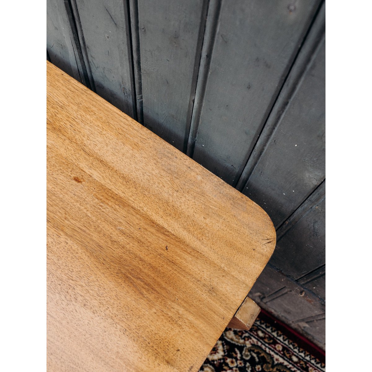 Table d'appoint en bois Francine N°273 - Bon état bois, DEBONGOUT