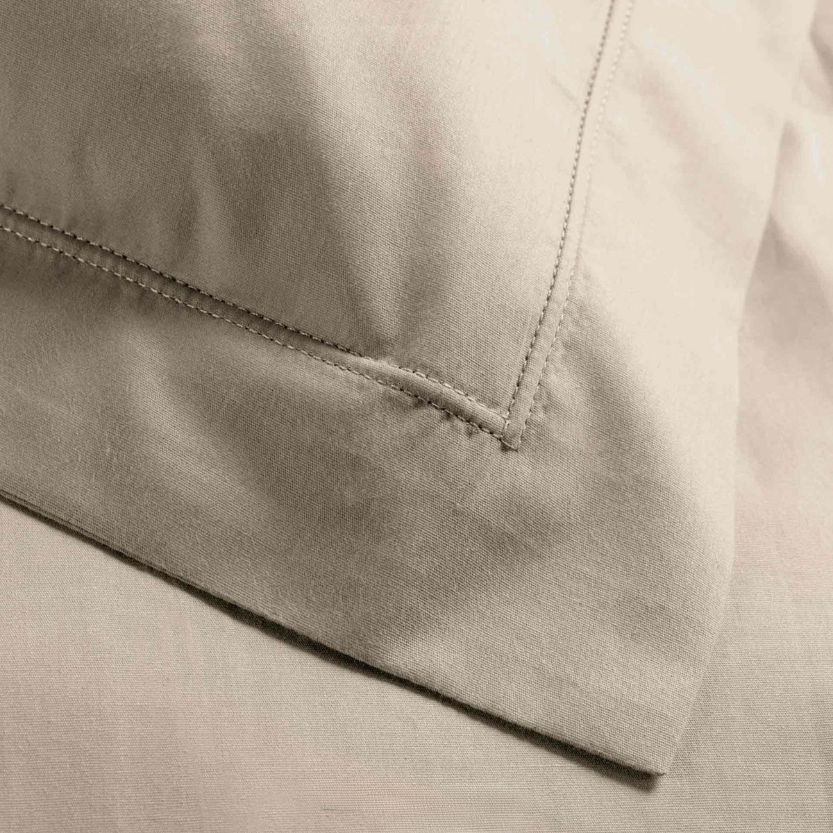 Taie d'oreiller volant plat 100% percale de coton ORIGINE sable, DOUCEUR D'INTÉRIEUR