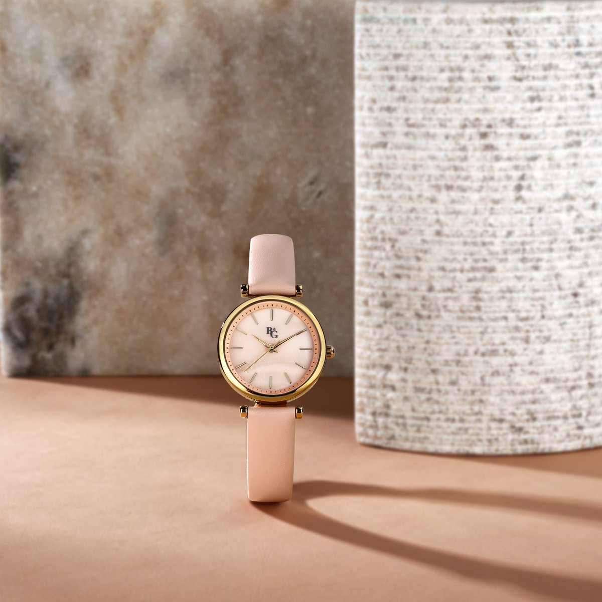 Montre BELLE or jaune, B&G