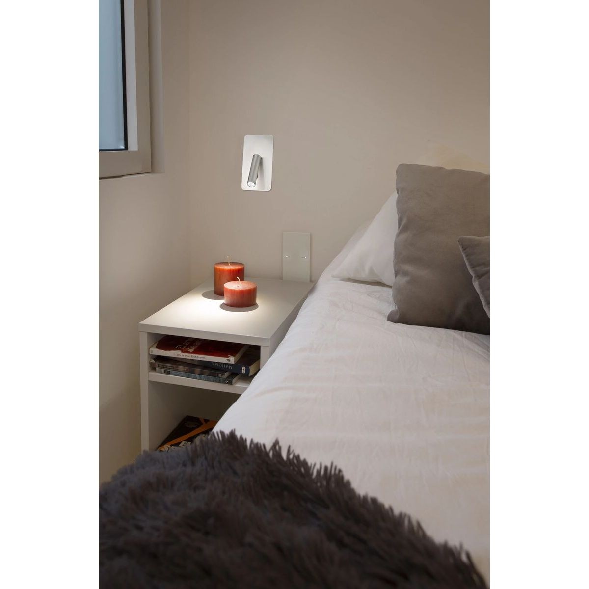 Applique lumière chaude SUAU nickel mat, FARO