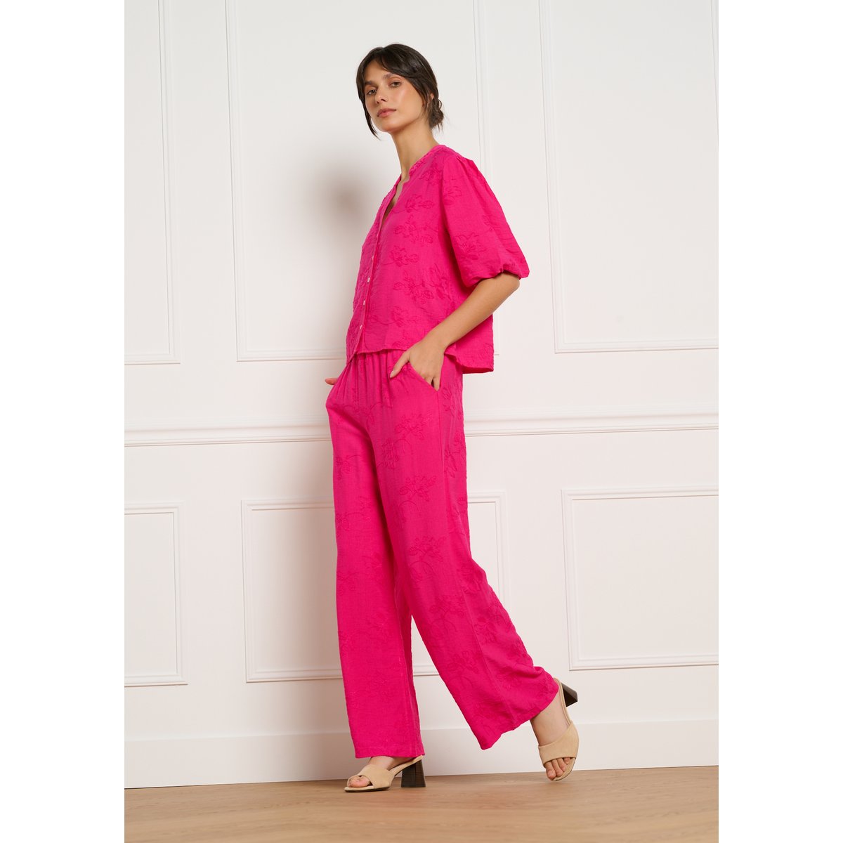 Pantalon brodé fluide fuchsia, LOLALIZA
