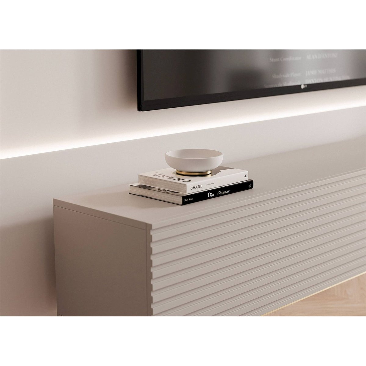 Meuble tv rainuré LED intégrée LINEARIS cachemire et doré, RECOLLECTION