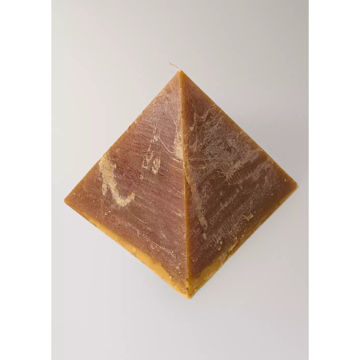 Bougie pyramide rouge-orangé, MANGO HOME