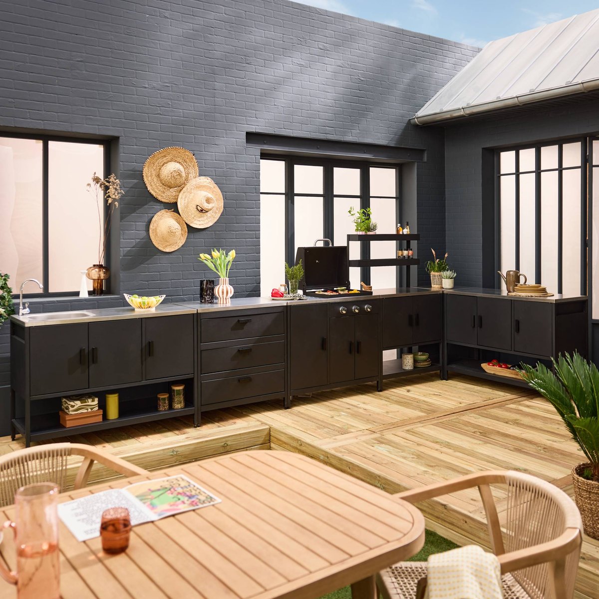 Cuisine d'extérieure 5 modules avec barbecue gaz 3 brûleurs sur pieds, thermomètre NAXOS BARBECUE GAZ + 5 MODULES noir, SWEEEK