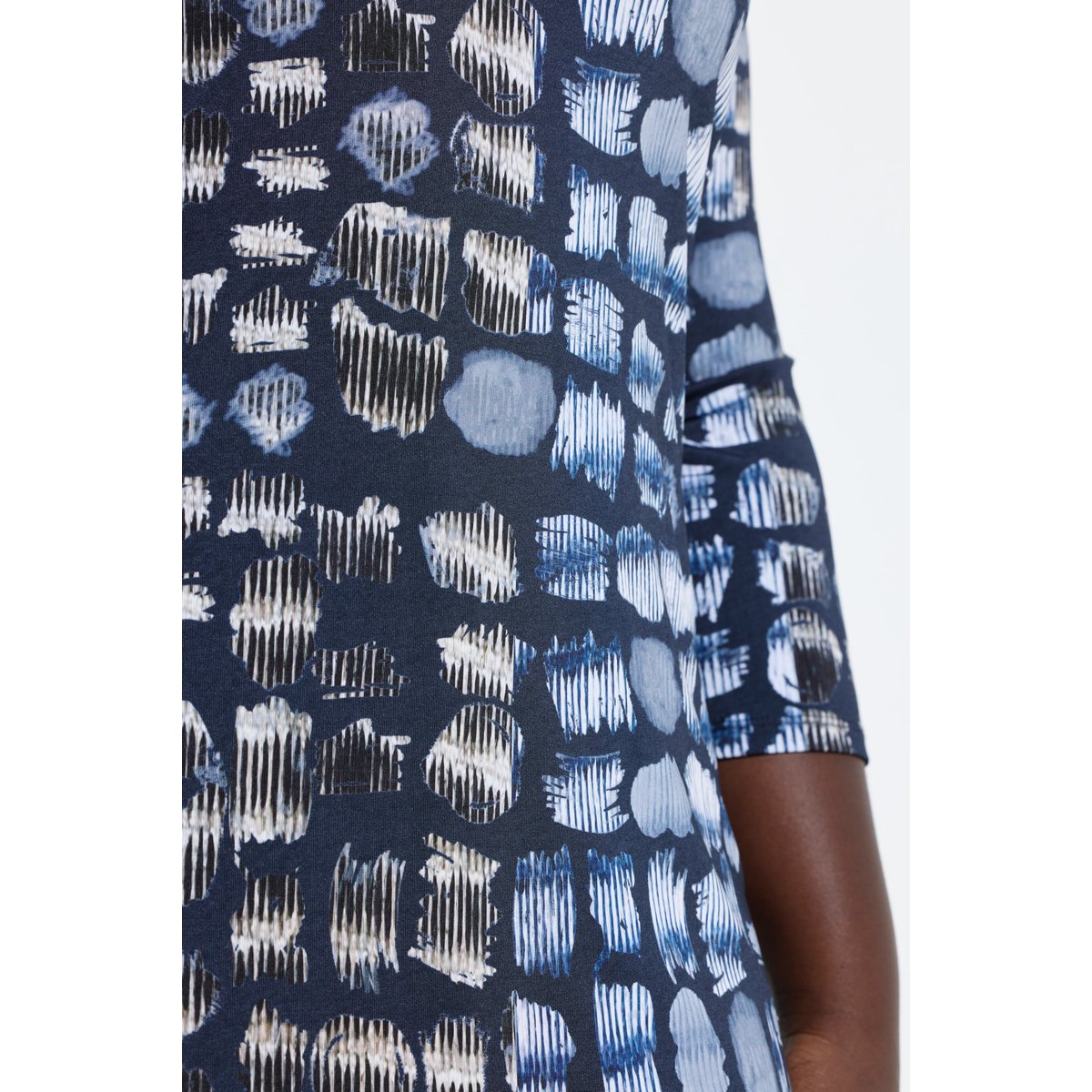 T-shirt au tombé fluide, imprimé graphique marine foncé, ULLA POPKEN