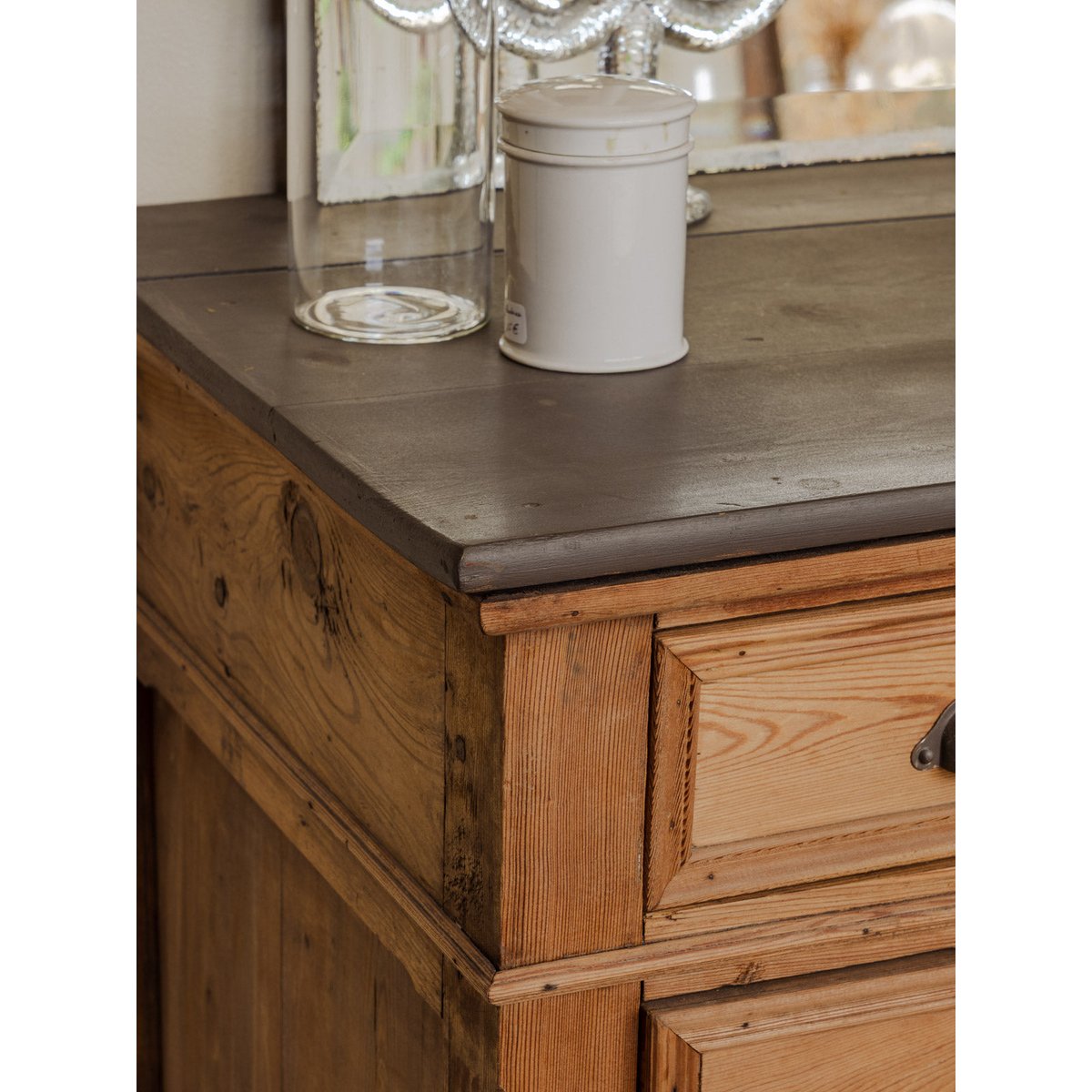 Commode en bois Garance N°641 - Bon état bois foncé, DEBONGOUT