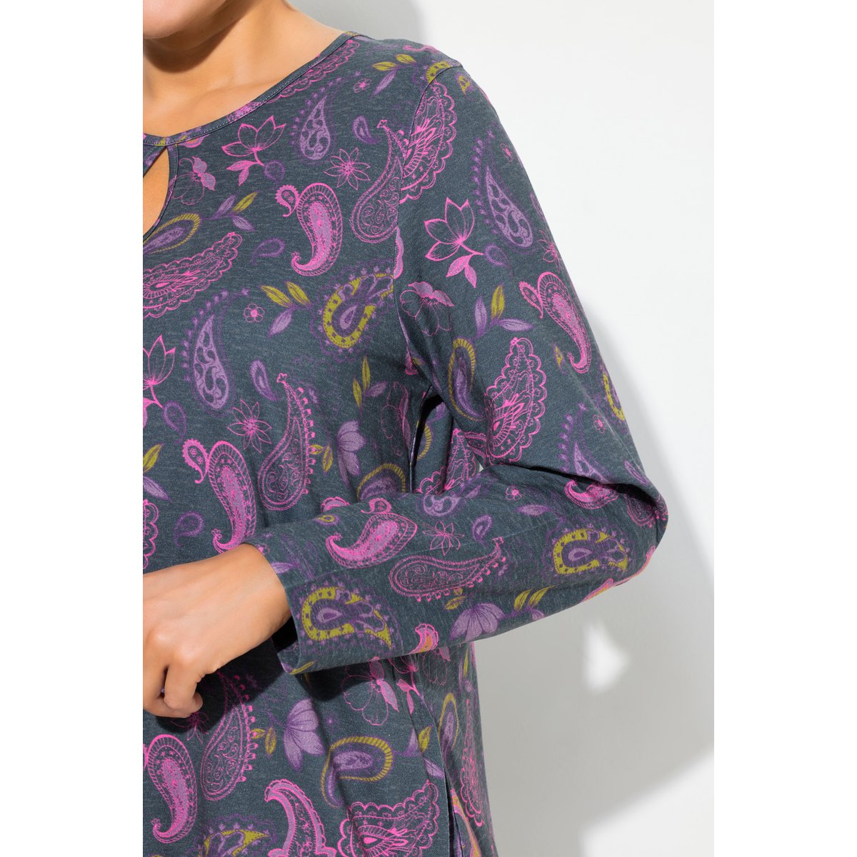 T-shirt col rond avec découpe trou marine, ULLA POPKEN