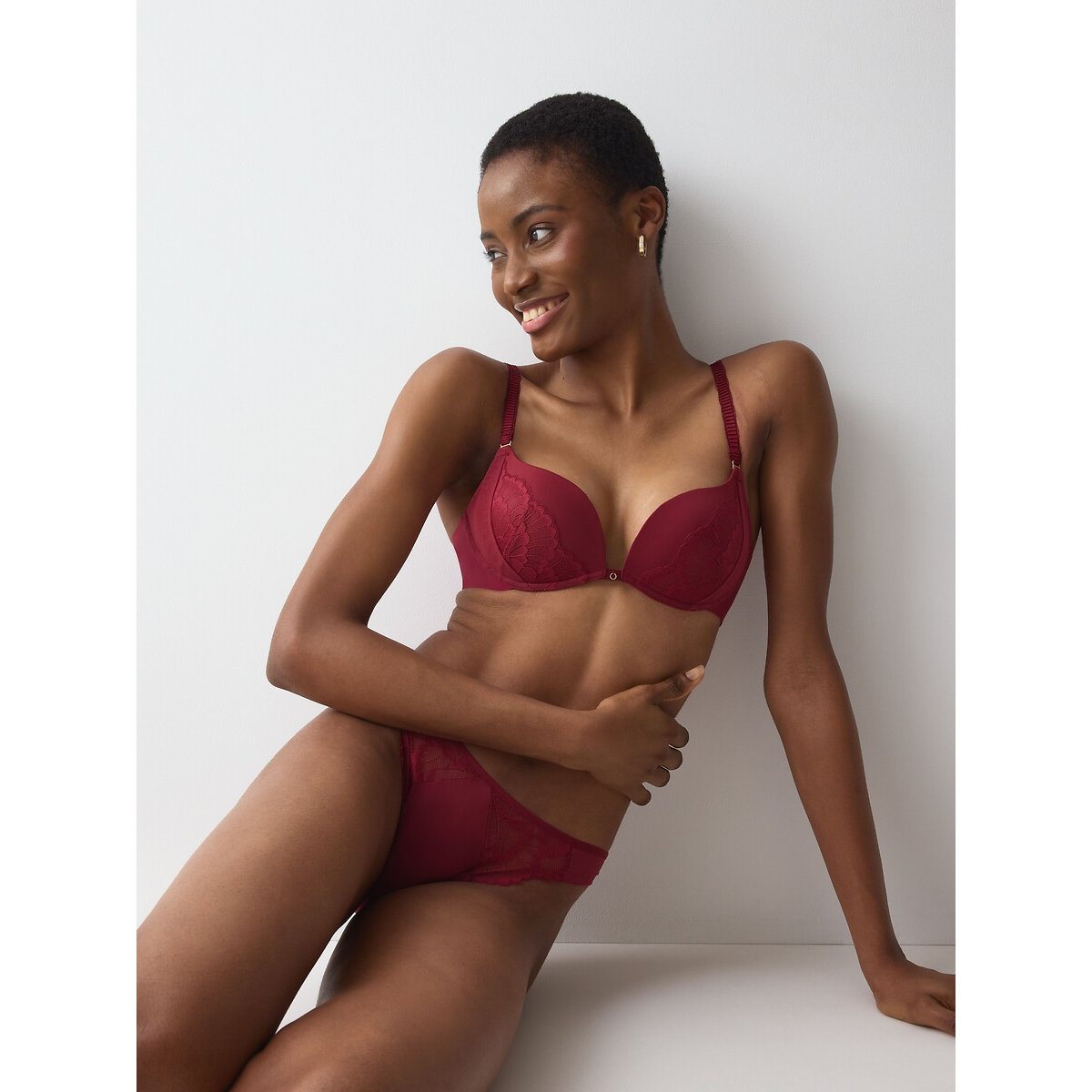 Soutien push-up LOVE IN LACE WHU red musk, TRIUMPH