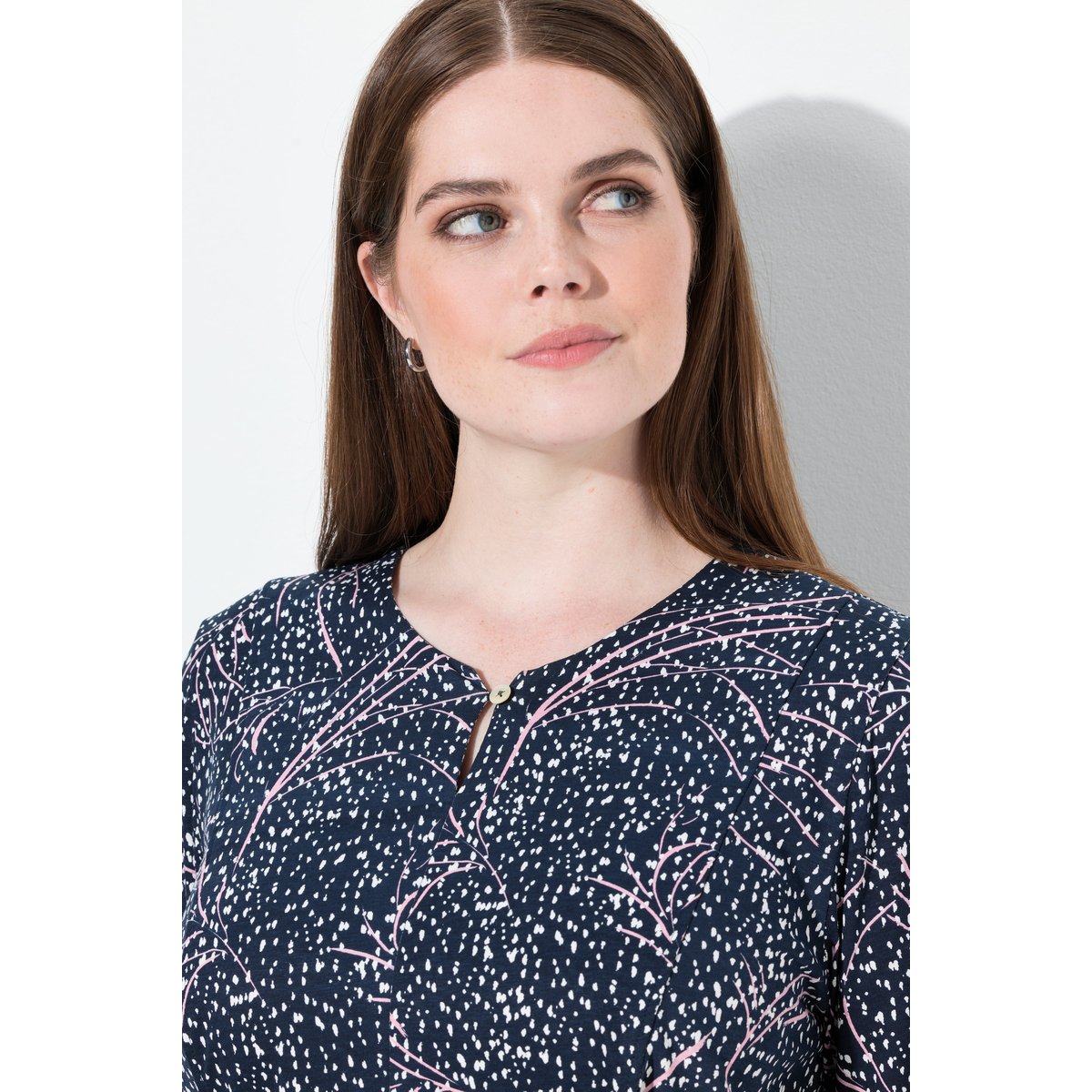 T-shirt long en coton bio marine, ULLA POPKEN
