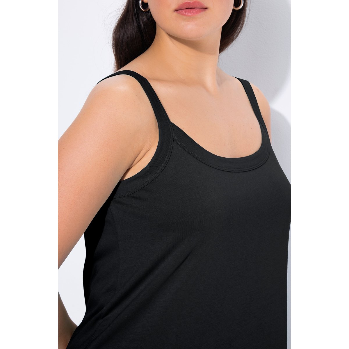 Top spaghetti, jersey doux noir, ULLA POPKEN