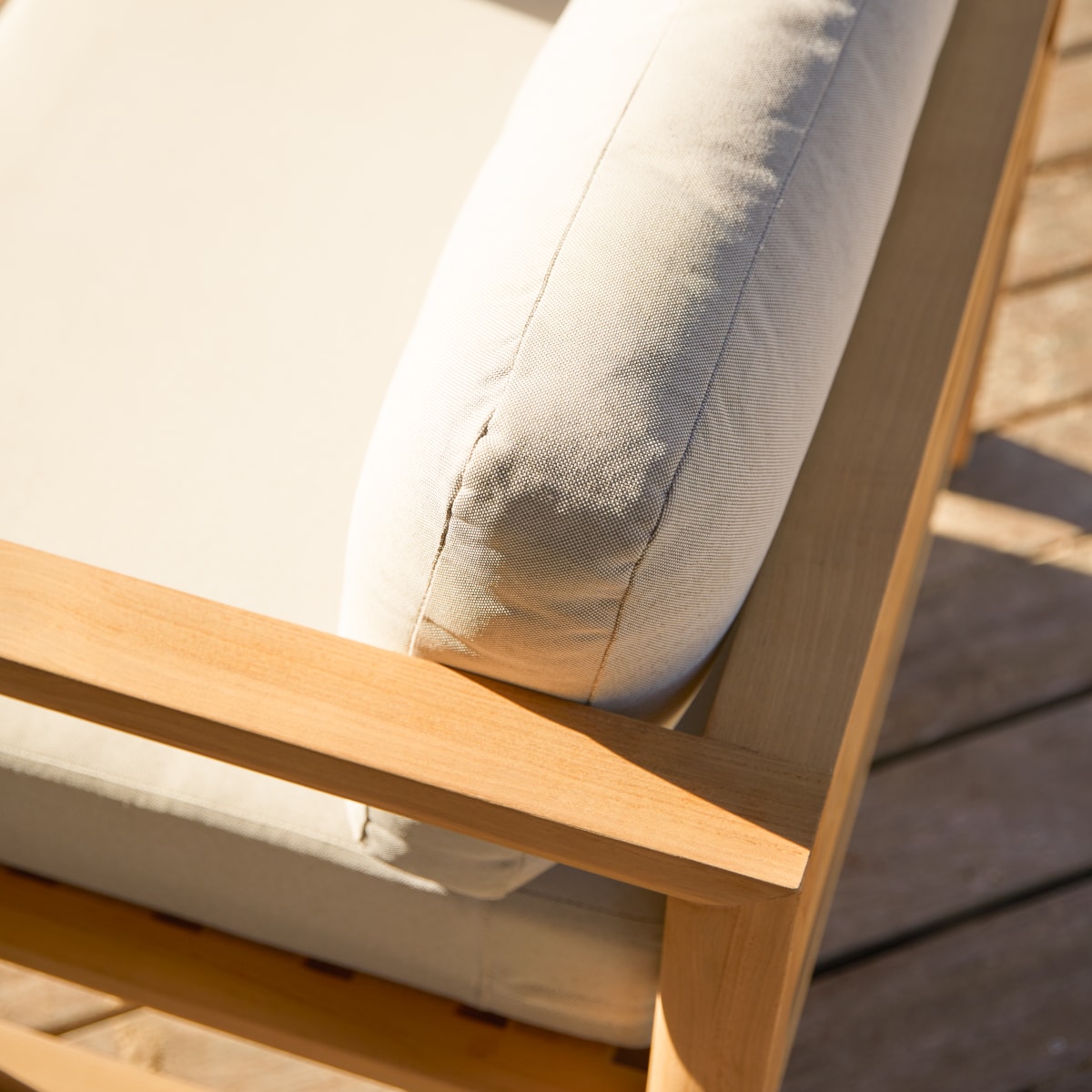 Fauteuil de jardin en Teck massif, NOAH blanc, TIKAMOON
