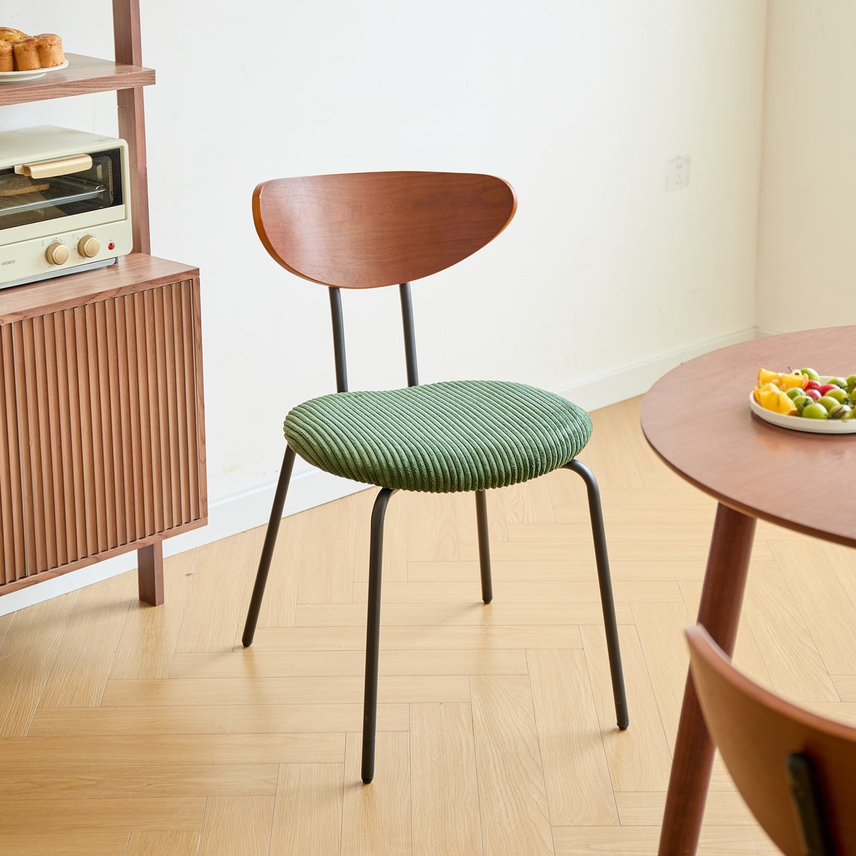 Lot de 2 chaises de salle à manger en bois, métal et velours côtelé, NIBE vert, NORDLYS