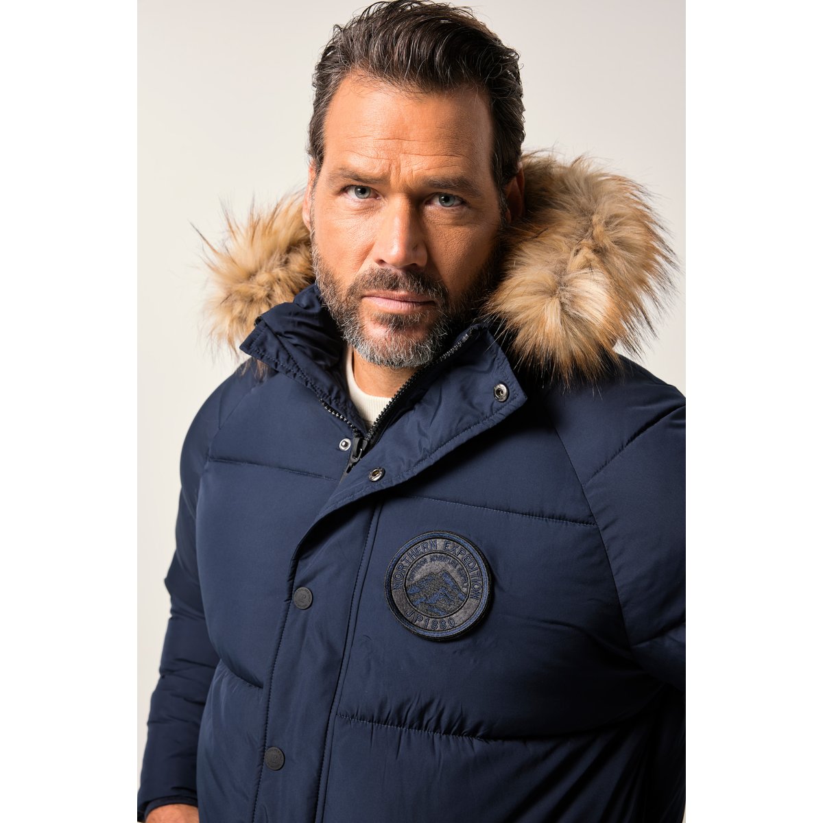 Parka matelassée à capuche bleu marine, JP1880