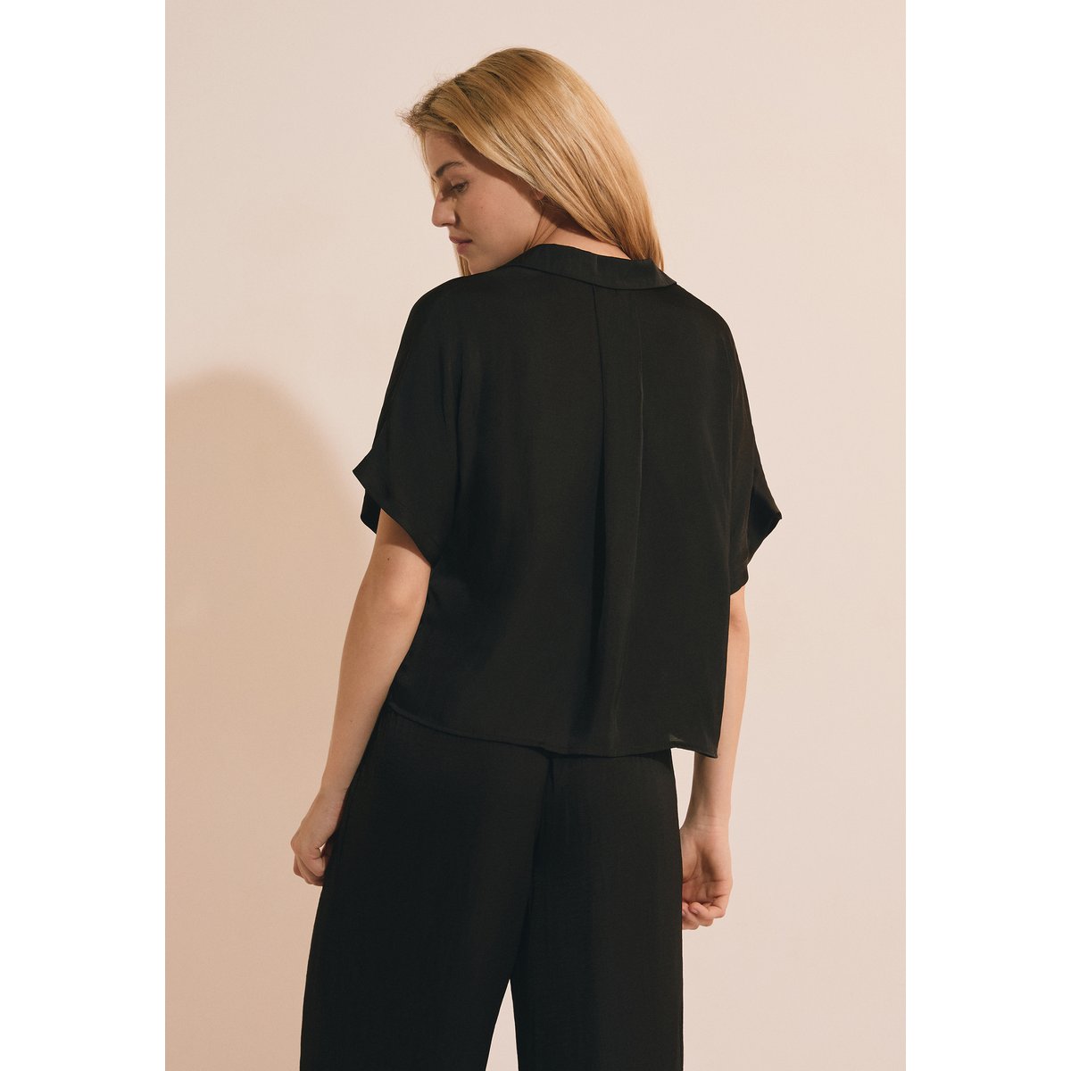 Chemise de pyjama manches courtes satinée CHEETA noir, ETAM