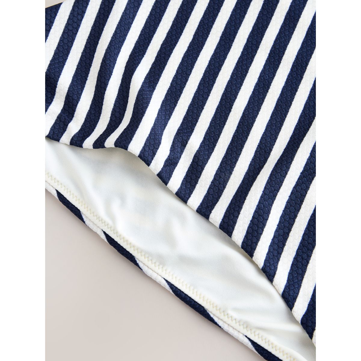 Bas de bikini taille haute rayures piqué blanc/bleu, NEXT