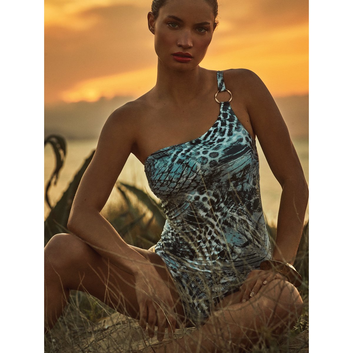 Maillot de bain une pièce armaturé asymétrique Zanzibar bleu, SELMARK MARE