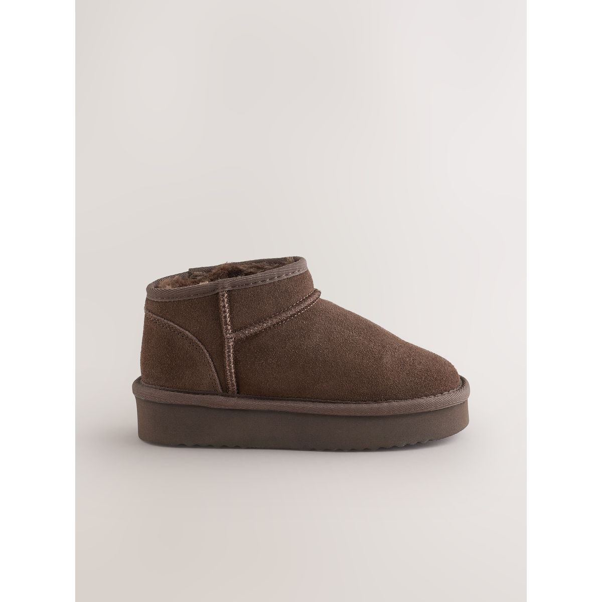 Bottines en daim à enfiler marron chocolat, NEXT