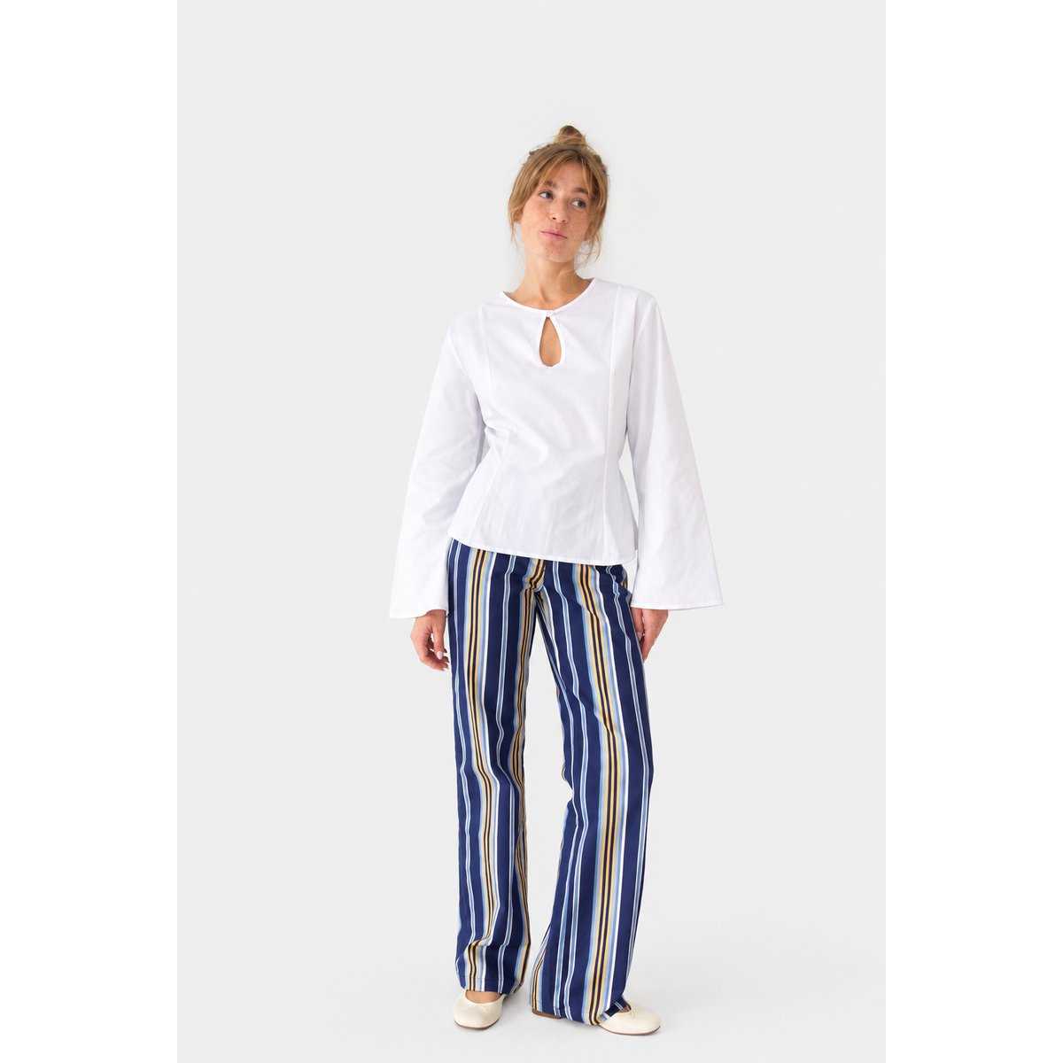 Jean rayé taille mi-haute INÉS bleu / bleu ciel / jaune / blanc, MINDTRAVELER