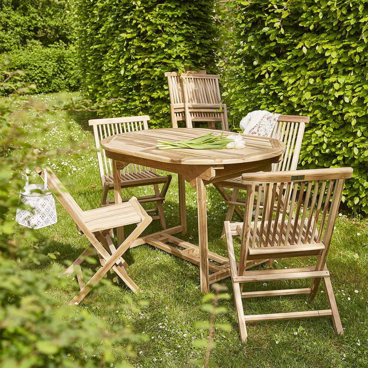 Salon de jardin en teck massif extensible 6 places MELBOURNE naturel, BERAH GETAH