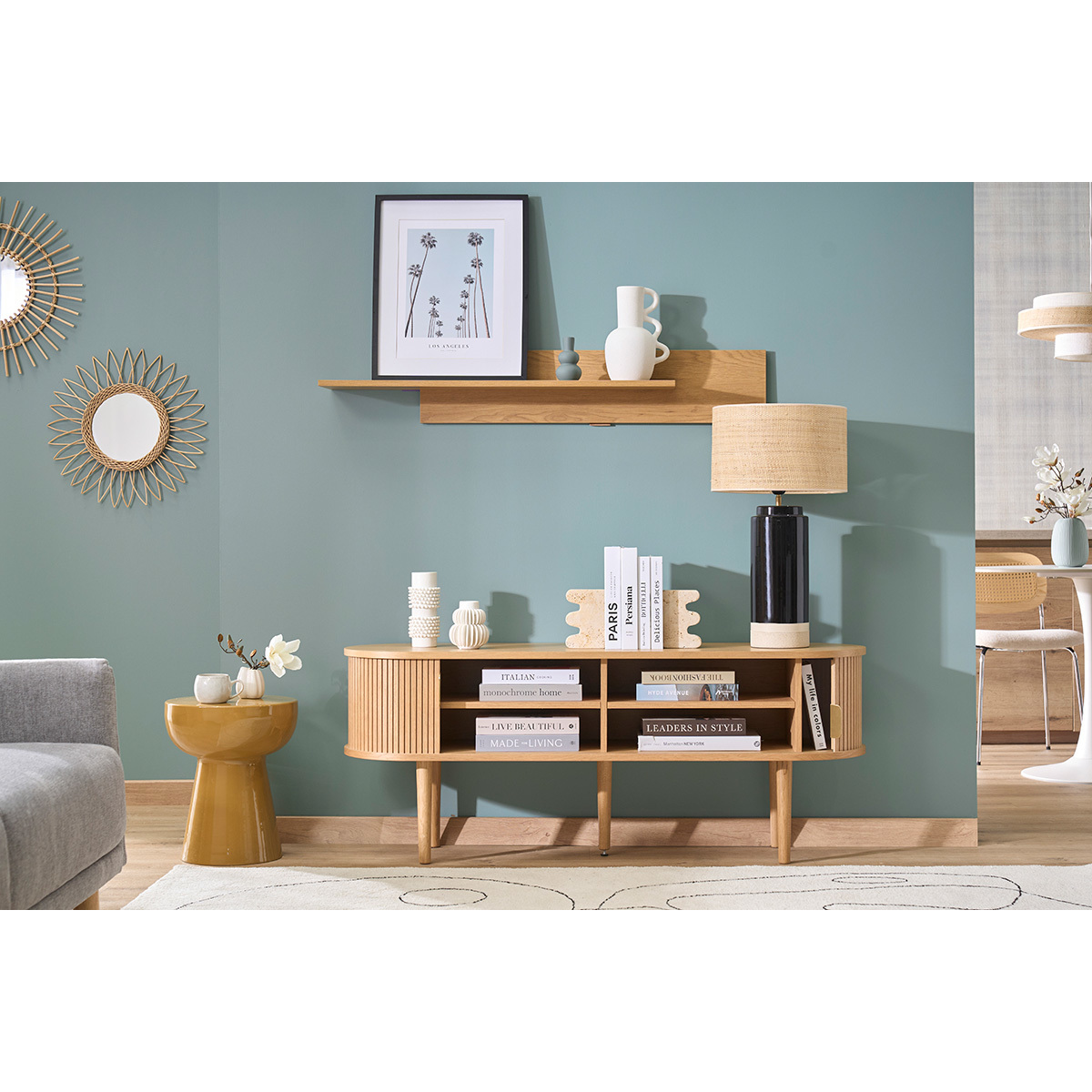 Meuble TV vintage bois clair chêne avec rangements 2 portes coulissantes L138 cm EPIC couleur unique, MILIBOO