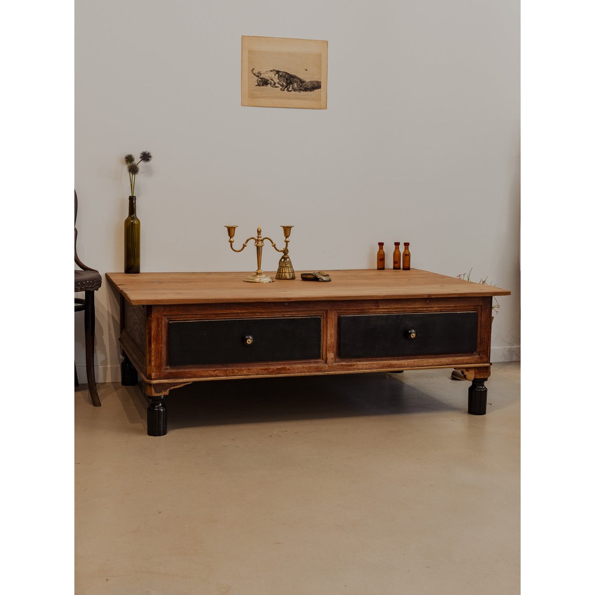 Table basse en bois Léonie N°882 - Bon état bois foncé, DEBONGOUT
