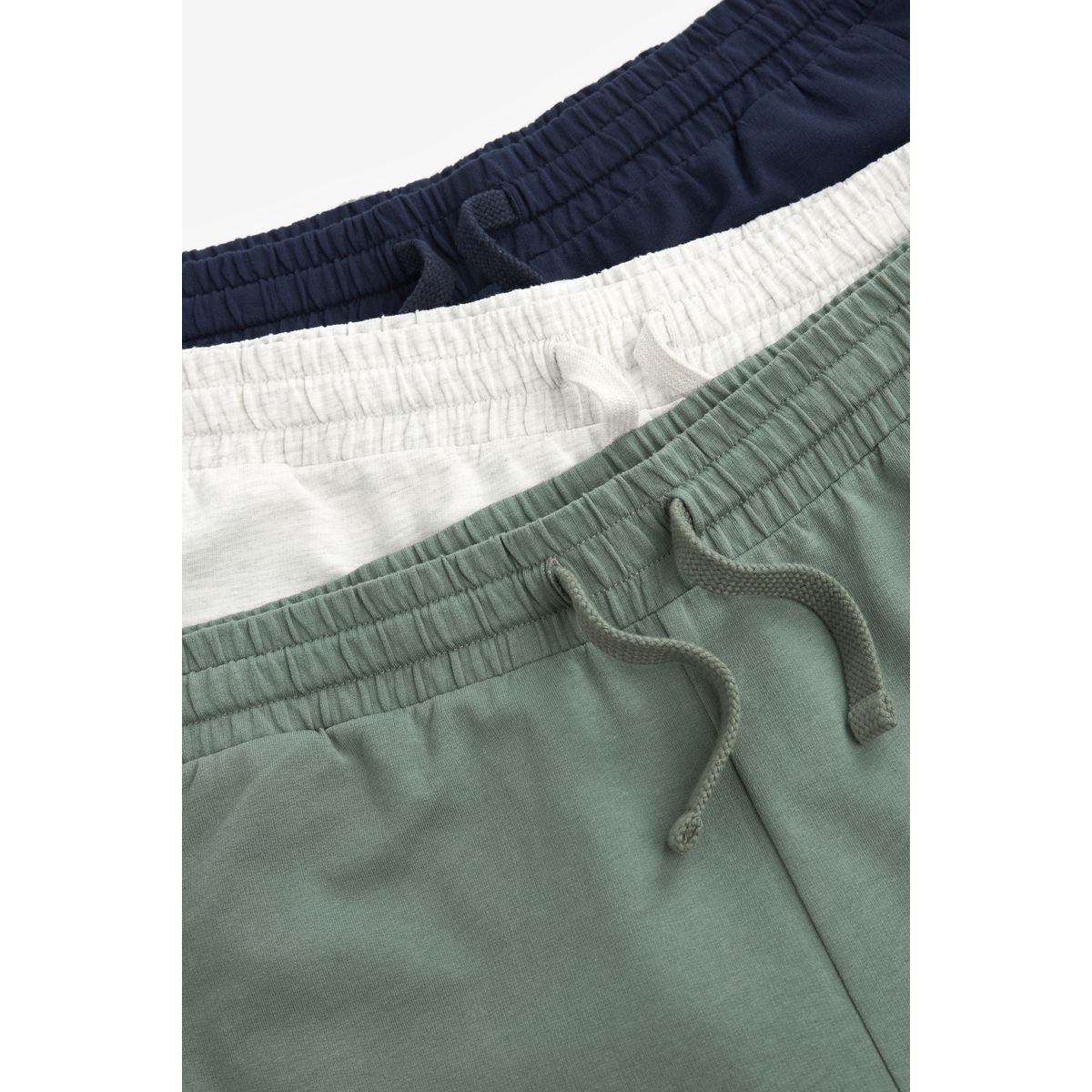 Shorts légers coupe classique, lot de 3 marine/vert/gris glace, NEXT