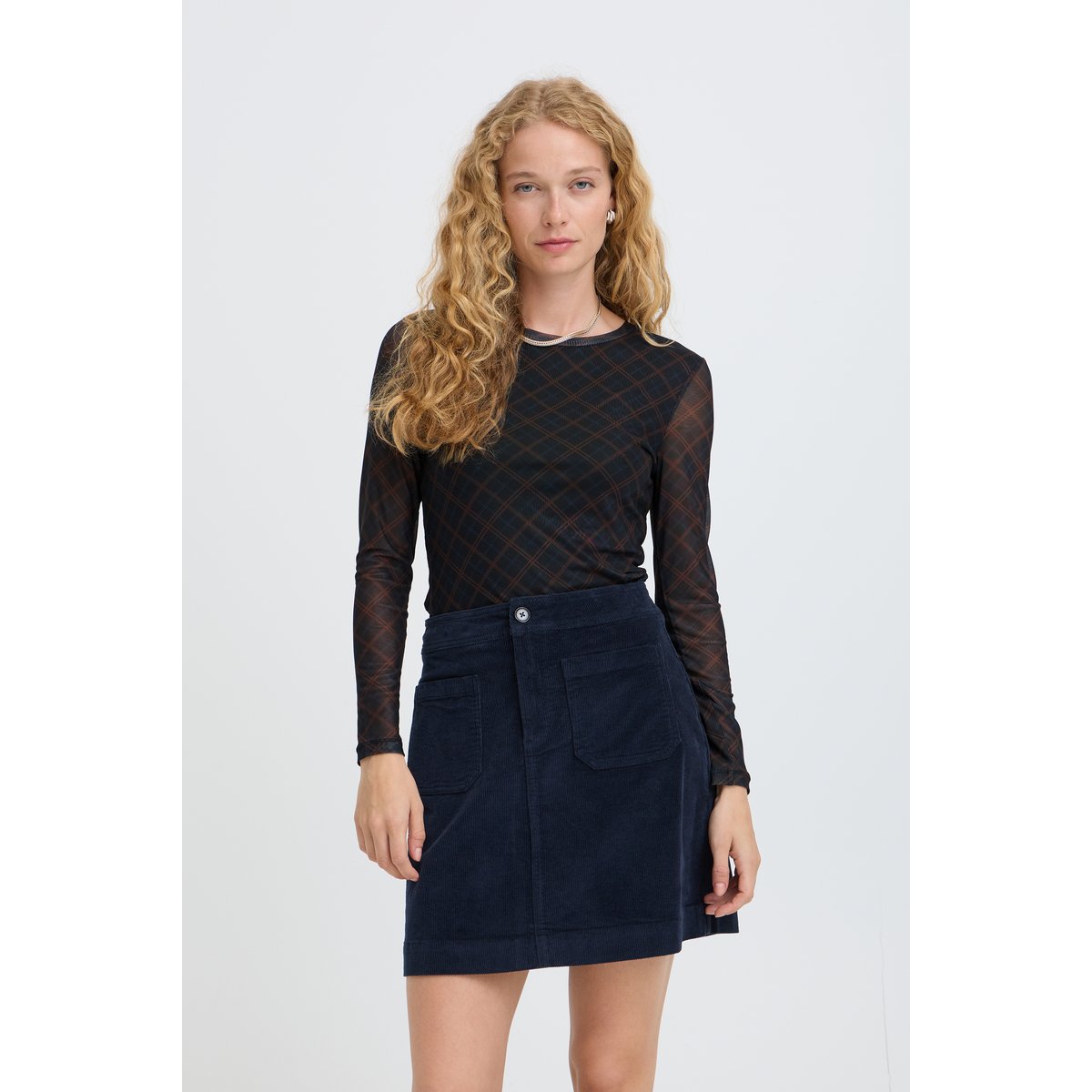 Á manches longues bleu dark sapphire check, B.YOUNG